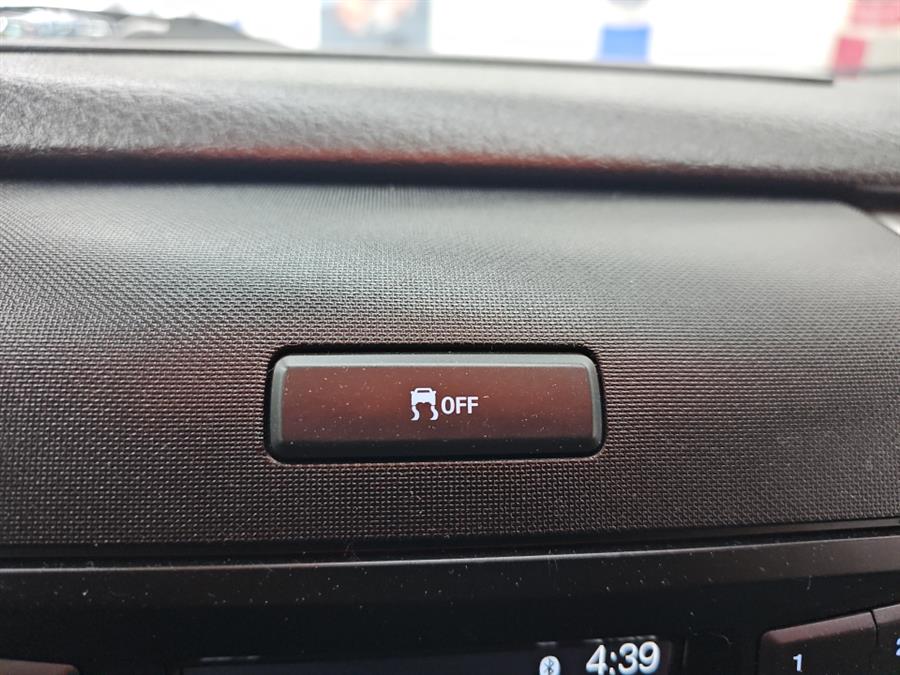 2014 Ford F-150 4WD SuperCab 145" XLT, available for sale in West Haven, Connecticut | Auto Fair Inc.. West Haven, Connecticut 2014 Ford F-150 4WD SuperCab 145" XLT, available for sale in West Haven, Connecticut | Auto Fair Inc.. West Haven, Connecticut
