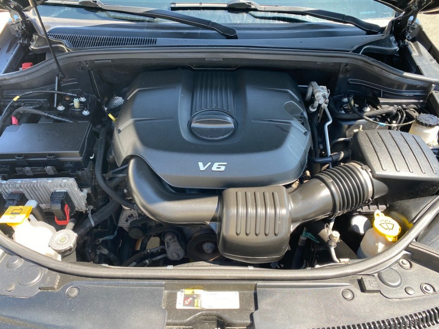 2015 Jeep Grand Cherokee 4WD 4dr Summit, available for sale in West Springfield, Massachusetts | Union Street Auto Sales. West Springfield, Massachusetts 2015 Jeep Grand Cherokee 4WD 4dr Summit, available for sale in West Springfield, Massachusetts | Union Street Auto Sales. West Springfield, Massachusetts