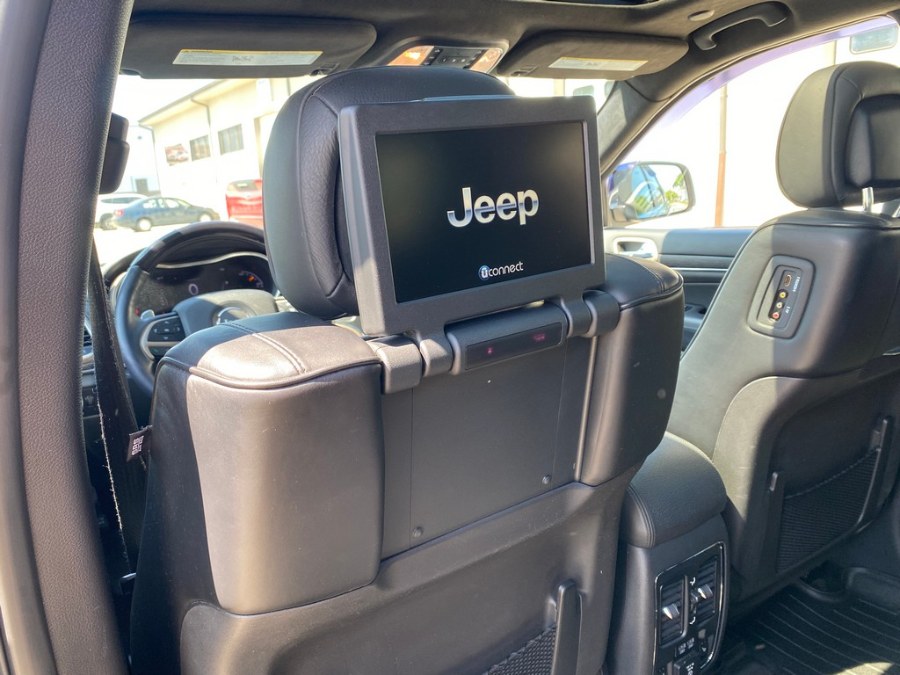 2015 Jeep Grand Cherokee 4WD 4dr Summit, available for sale in West Springfield, Massachusetts | Union Street Auto Sales. West Springfield, Massachusetts 2015 Jeep Grand Cherokee 4WD 4dr Summit, available for sale in West Springfield, Massachusetts | Union Street Auto Sales. West Springfield, Massachusetts