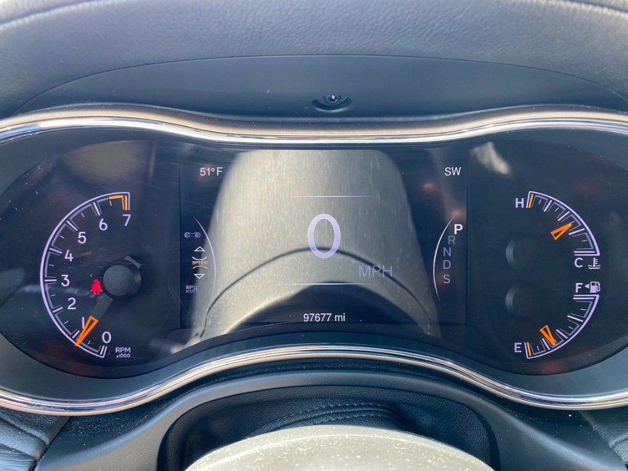 2015 Jeep Grand Cherokee 4WD 4dr Summit, available for sale in West Springfield, Massachusetts | Union Street Auto Sales. West Springfield, Massachusetts 2015 Jeep Grand Cherokee 4WD 4dr Summit, available for sale in West Springfield, Massachusetts | Union Street Auto Sales. West Springfield, Massachusetts