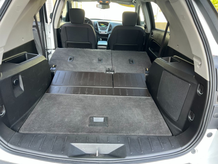 2016 Chevrolet Equinox AWD 4dr LT, available for sale in Bristol, Connecticut | Bristol Auto Center LLC. Bristol, Connecticut 2016 Chevrolet Equinox AWD 4dr LT, available for sale in Bristol, Connecticut | Bristol Auto Center LLC. Bristol, Connecticut
