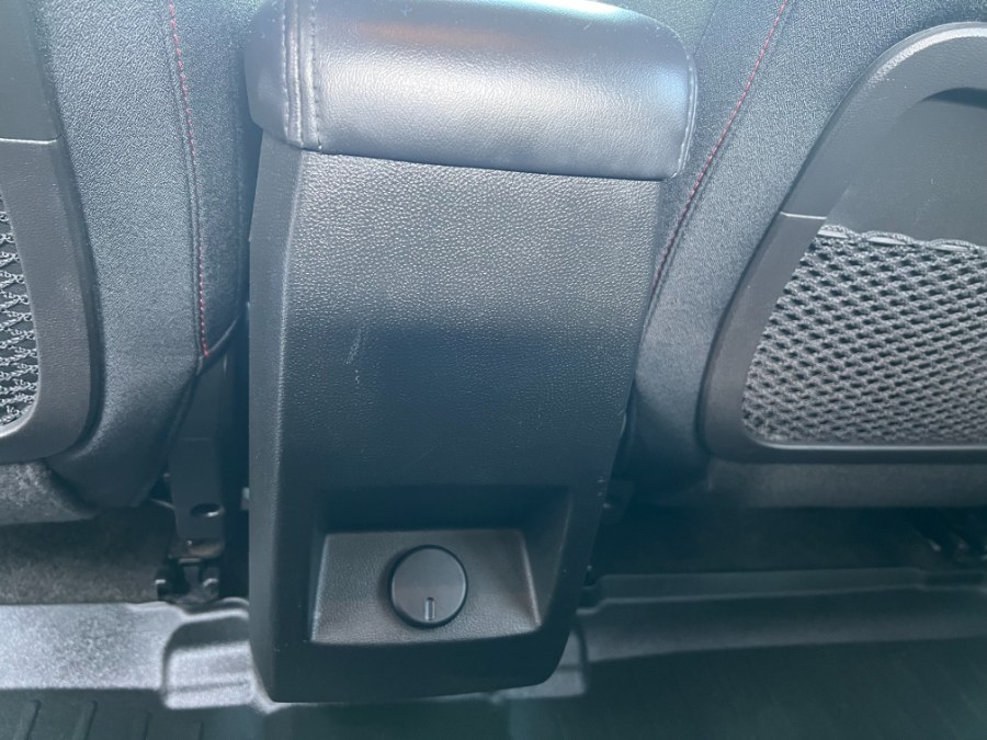 2016 Chevrolet Equinox AWD 4dr LT, available for sale in Bristol, Connecticut | Bristol Auto Center LLC. Bristol, Connecticut 2016 Chevrolet Equinox AWD 4dr LT, available for sale in Bristol, Connecticut | Bristol Auto Center LLC. Bristol, Connecticut
