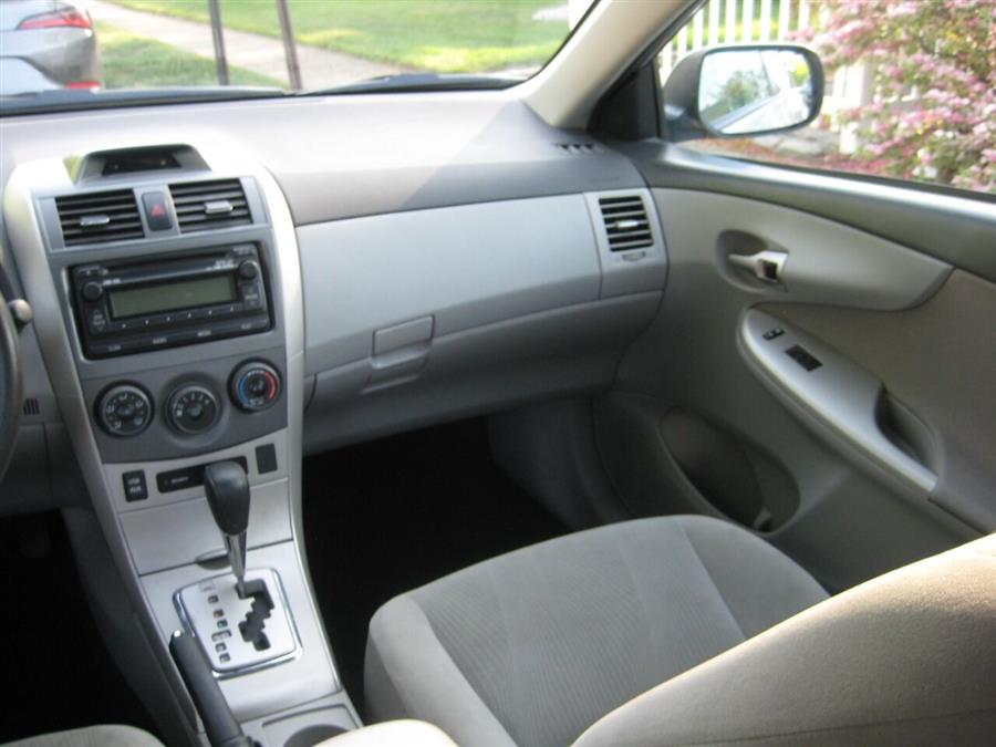 2012 Toyota Corolla LE 4dr Sedan 4A, available for sale in Massapequa, New York | Rite Choice Auto Inc.. Massapequa, New York 2012 Toyota Corolla LE 4dr Sedan 4A, available for sale in Massapequa, New York | Rite Choice Auto Inc.. Massapequa, New York