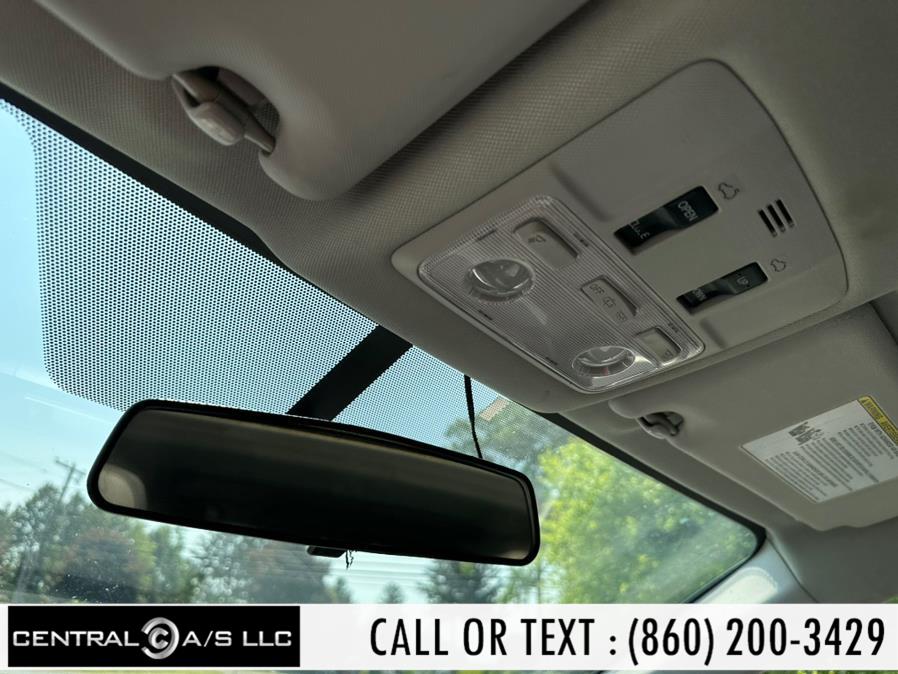 2013 Toyota RAV4 AWD 4dr XLE (Natl), available for sale in East Windsor, Connecticut | Central A/S LLC. East Windsor, Connecticut 2013 Toyota RAV4 AWD 4dr XLE (Natl), available for sale in East Windsor, Connecticut | Central A/S LLC. East Windsor, Connecticut