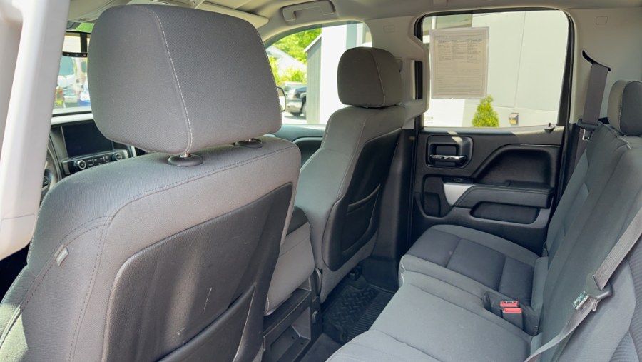 2015 Chevrolet Silverado 1500 4WD Double Cab 143.5" LT w/1LT, available for sale in Waterbury, Connecticut | West End Automotive Center. Waterbury, Connecticut 2015 Chevrolet Silverado 1500 4WD Double Cab 143.5" LT w/1LT, available for sale in Waterbury, Connecticut | West End Automotive Center. Waterbury, Connecticut