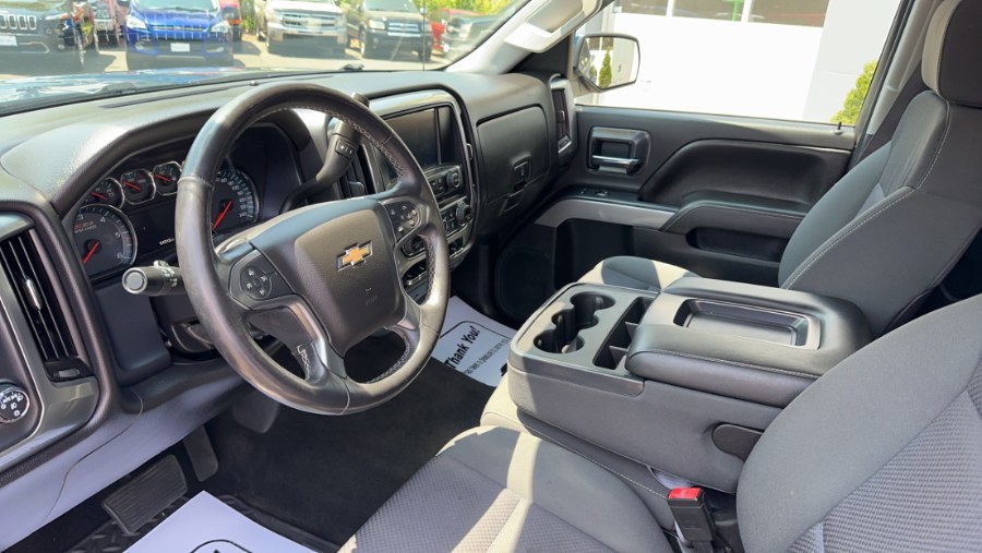 2015 Chevrolet Silverado 1500 4WD Double Cab 143.5" LT w/1LT, available for sale in Waterbury, Connecticut | West End Automotive Center. Waterbury, Connecticut 2015 Chevrolet Silverado 1500 4WD Double Cab 143.5" LT w/1LT, available for sale in Waterbury, Connecticut | West End Automotive Center. Waterbury, Connecticut