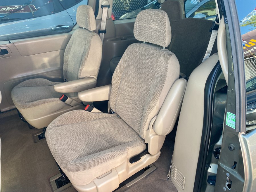 2001 Ford Windstar Wagon 4dr SE, available for sale in Middle Village, New York | Middle Village Motors . Middle Village, New York 2001 Ford Windstar Wagon 4dr SE, available for sale in Middle Village, New York | Middle Village Motors . Middle Village, New York