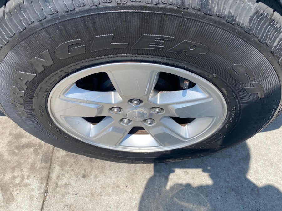 2011 Jeep Liberty 4WD 4dr Sport, available for sale in Middle Village, New York | Middle Village Motors . Middle Village, New York 2011 Jeep Liberty 4WD 4dr Sport, available for sale in Middle Village, New York | Middle Village Motors . Middle Village, New York