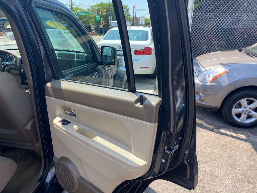 2011 Jeep Liberty 4WD 4dr Sport, available for sale in Middle Village, New York | Middle Village Motors . Middle Village, New York 2011 Jeep Liberty 4WD 4dr Sport, available for sale in Middle Village, New York | Middle Village Motors . Middle Village, New York