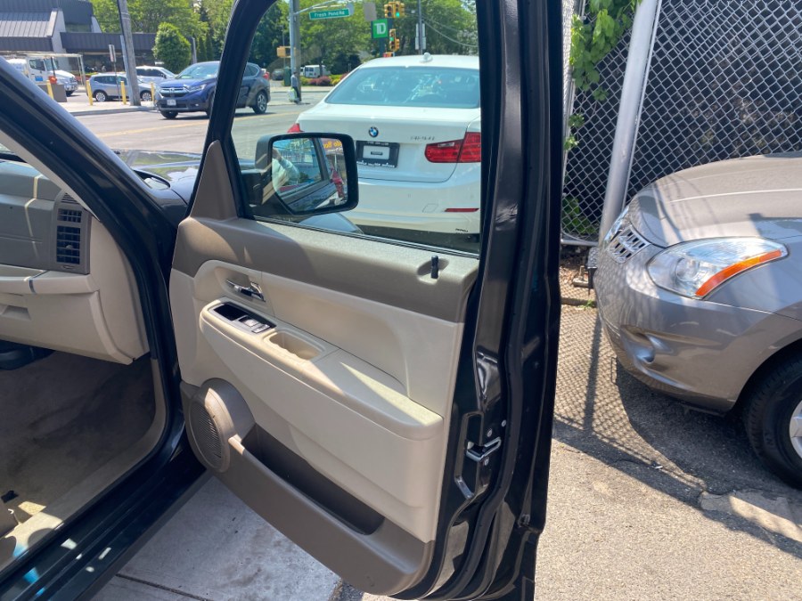 2011 Jeep Liberty 4WD 4dr Sport, available for sale in Middle Village, New York | Middle Village Motors . Middle Village, New York 2011 Jeep Liberty 4WD 4dr Sport, available for sale in Middle Village, New York | Middle Village Motors . Middle Village, New York