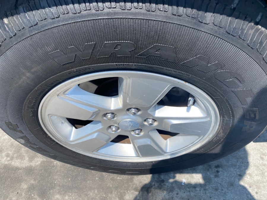 2011 Jeep Liberty 4WD 4dr Sport, available for sale in Middle Village, New York | Middle Village Motors . Middle Village, New York 2011 Jeep Liberty 4WD 4dr Sport, available for sale in Middle Village, New York | Middle Village Motors . Middle Village, New York