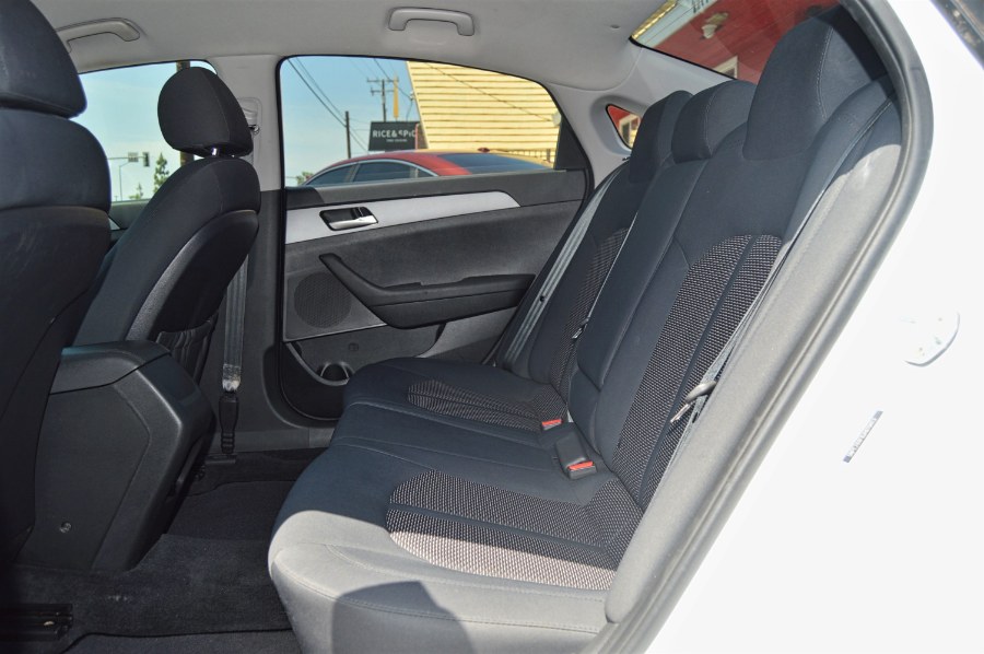 2018 Hyundai Sonata SE 2.4L SULEV, available for sale in Moreno Valley, California | Fusion Motors Inc. Moreno Valley, California 2018 Hyundai Sonata SE 2.4L SULEV, available for sale in Moreno Valley, California | Fusion Motors Inc. Moreno Valley, California