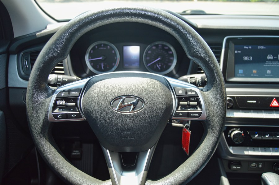 2018 Hyundai Sonata SE 2.4L SULEV, available for sale in Moreno Valley, California | Fusion Motors Inc. Moreno Valley, California 2018 Hyundai Sonata SE 2.4L SULEV, available for sale in Moreno Valley, California | Fusion Motors Inc. Moreno Valley, California