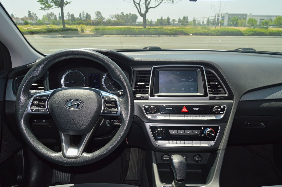 2018 Hyundai Sonata SE 2.4L SULEV, available for sale in Moreno Valley, California | Fusion Motors Inc. Moreno Valley, California 2018 Hyundai Sonata SE 2.4L SULEV, available for sale in Moreno Valley, California | Fusion Motors Inc. Moreno Valley, California
