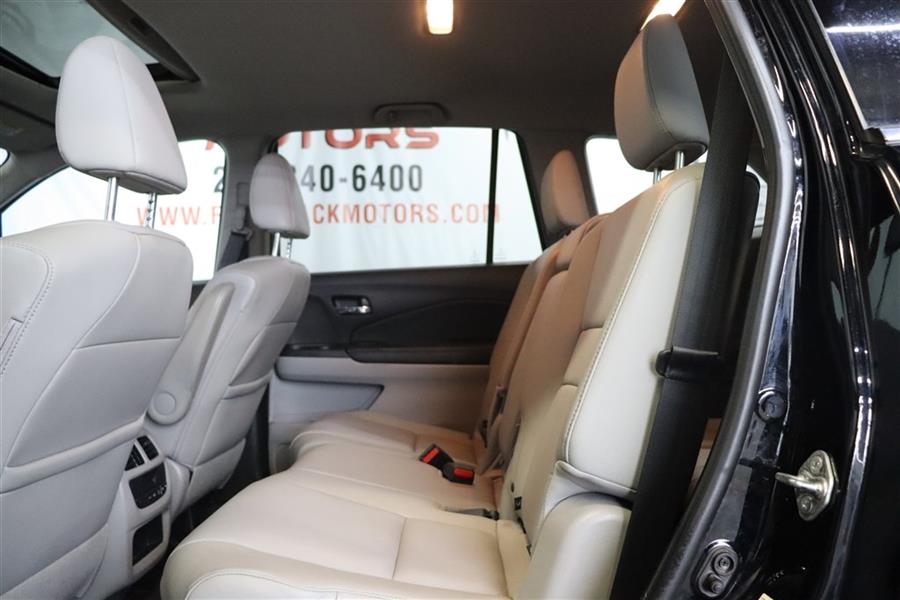 2016 Honda Pilot EXL, available for sale in Paterson, New Jersey | Fast Track Motors. Paterson, New Jersey 2016 Honda Pilot EXL, available for sale in Paterson, New Jersey | Fast Track Motors. Paterson, New Jersey