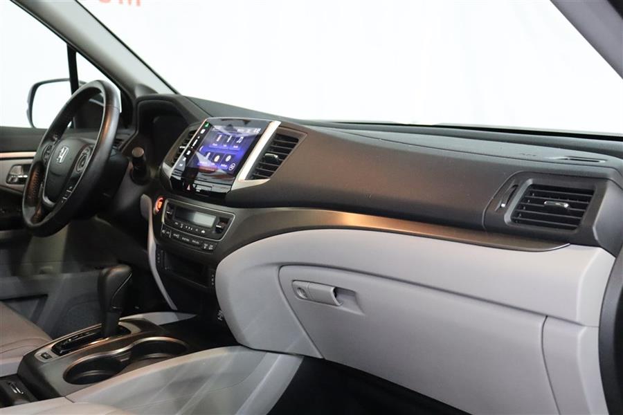 2016 Honda Pilot EXL, available for sale in Paterson, New Jersey | Fast Track Motors. Paterson, New Jersey 2016 Honda Pilot EXL, available for sale in Paterson, New Jersey | Fast Track Motors. Paterson, New Jersey