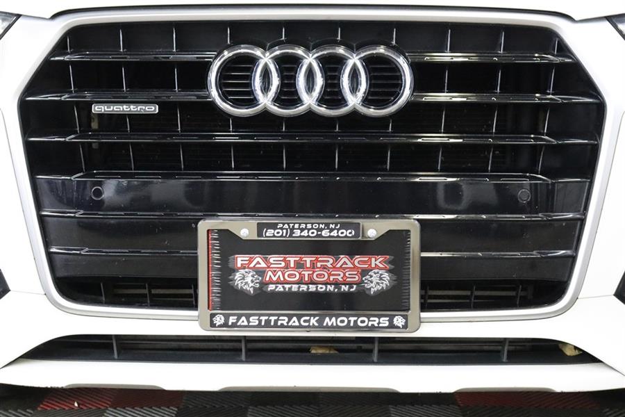 2018 Audi Q3 PREMIUM PLUS, available for sale in Paterson, New Jersey | Fast Track Motors. Paterson, New Jersey 2018 Audi Q3 PREMIUM PLUS, available for sale in Paterson, New Jersey | Fast Track Motors. Paterson, New Jersey
