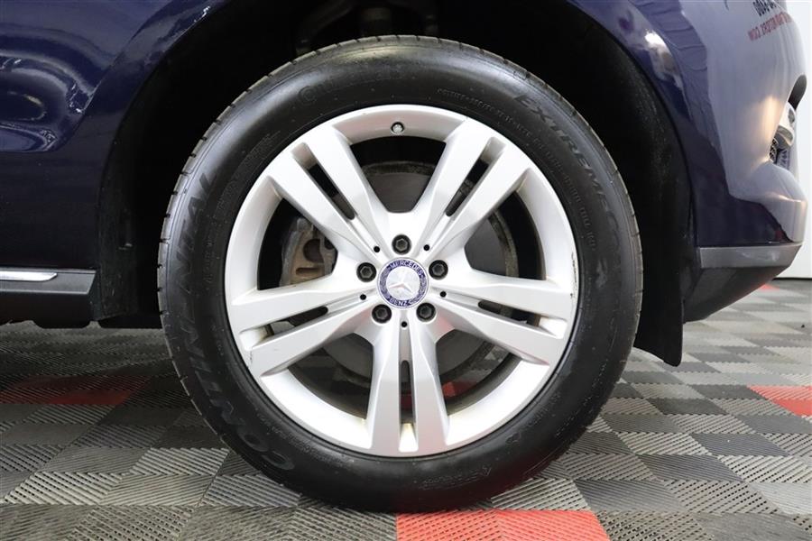 2013 Mercedes-benz Ml 350 4MATIC, available for sale in Paterson, New Jersey | Fast Track Motors. Paterson, New Jersey 2013 Mercedes-benz Ml 350 4MATIC, available for sale in Paterson, New Jersey | Fast Track Motors. Paterson, New Jersey