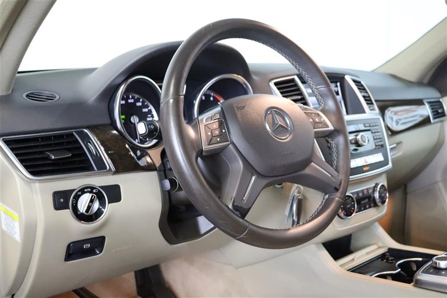 2013 Mercedes-benz Ml 350 4MATIC, available for sale in Paterson, New Jersey | Fast Track Motors. Paterson, New Jersey 2013 Mercedes-benz Ml 350 4MATIC, available for sale in Paterson, New Jersey | Fast Track Motors. Paterson, New Jersey