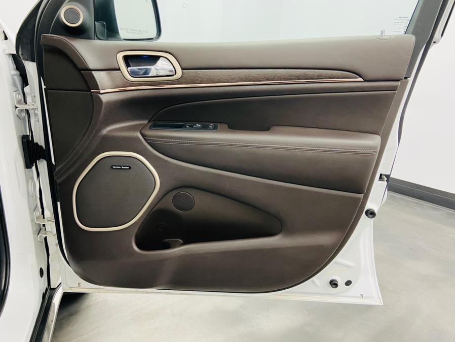 2015 Jeep Grand Cherokee 4WD 4dr Summit, available for sale in Linden, New Jersey | East Coast Auto Group. Linden, New Jersey 2015 Jeep Grand Cherokee 4WD 4dr Summit, available for sale in Linden, New Jersey | East Coast Auto Group. Linden, New Jersey