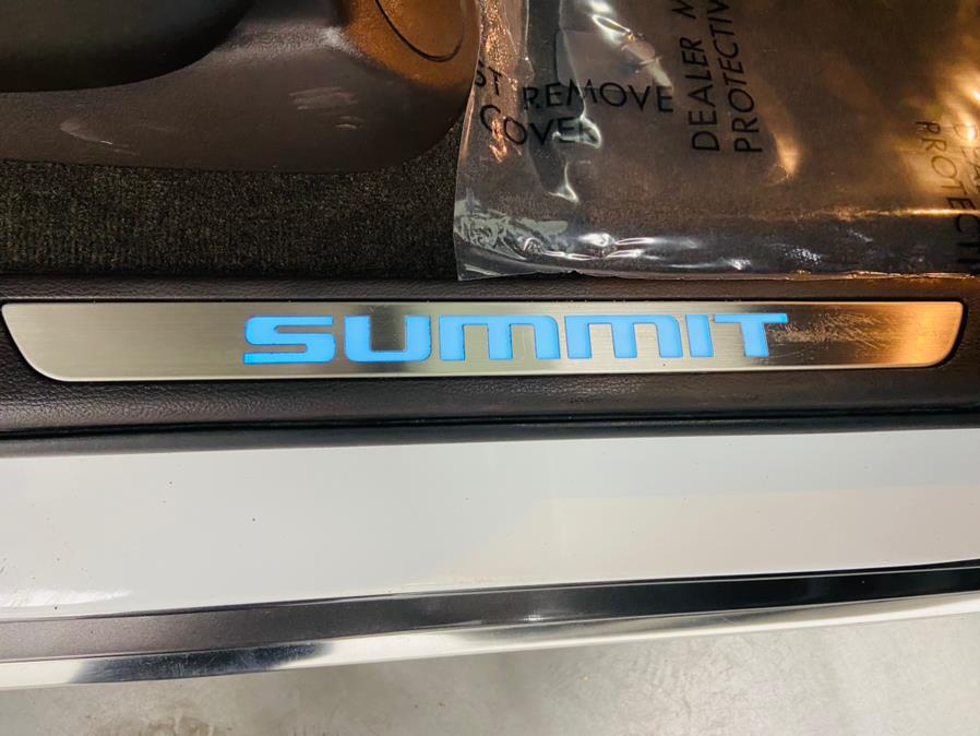 2015 Jeep Grand Cherokee 4WD 4dr Summit, available for sale in Linden, New Jersey | East Coast Auto Group. Linden, New Jersey 2015 Jeep Grand Cherokee 4WD 4dr Summit, available for sale in Linden, New Jersey | East Coast Auto Group. Linden, New Jersey