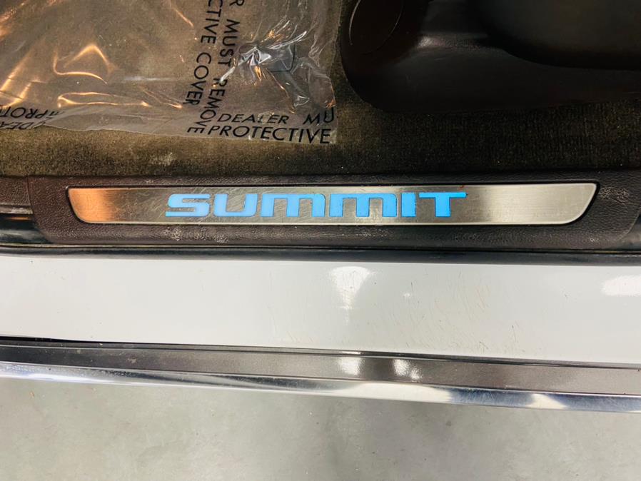 2015 Jeep Grand Cherokee 4WD 4dr Summit, available for sale in Linden, New Jersey | East Coast Auto Group. Linden, New Jersey 2015 Jeep Grand Cherokee 4WD 4dr Summit, available for sale in Linden, New Jersey | East Coast Auto Group. Linden, New Jersey