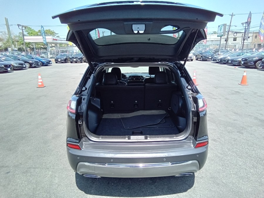 2019 Jeep Cherokee Limited 4x4, available for sale in Irvington, New Jersey | NJ Used Cars Center. Irvington, New Jersey 2019 Jeep Cherokee Limited 4x4, available for sale in Irvington, New Jersey | NJ Used Cars Center. Irvington, New Jersey