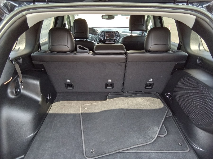 2019 Jeep Cherokee Limited 4x4, available for sale in Irvington, New Jersey | NJ Used Cars Center. Irvington, New Jersey 2019 Jeep Cherokee Limited 4x4, available for sale in Irvington, New Jersey | NJ Used Cars Center. Irvington, New Jersey