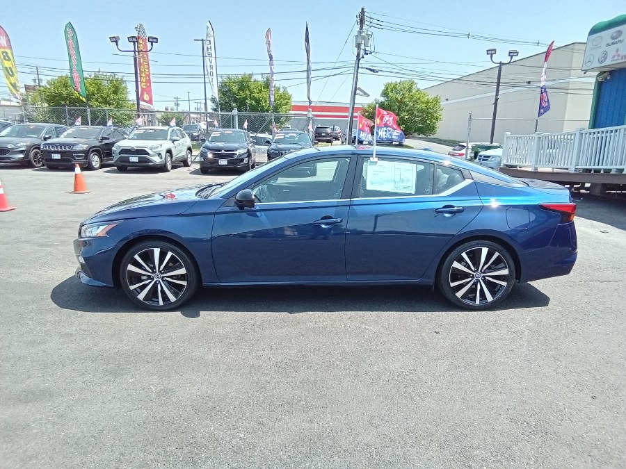 2022 Nissan Altima 2.5 SR Sedan, available for sale in Irvington, New Jersey | NJ Used Cars Center. Irvington, New Jersey 2022 Nissan Altima 2.5 SR Sedan, available for sale in Irvington, New Jersey | NJ Used Cars Center. Irvington, New Jersey