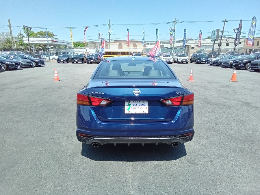 2022 Nissan Altima 2.5 SR Sedan, available for sale in Irvington, New Jersey | NJ Used Cars Center. Irvington, New Jersey 2022 Nissan Altima 2.5 SR Sedan, available for sale in Irvington, New Jersey | NJ Used Cars Center. Irvington, New Jersey