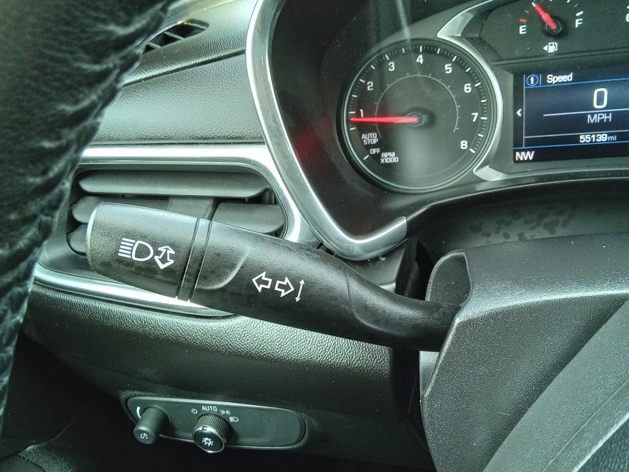 2019 Chevrolet Equinox AWD 4dr LT w/1LT, available for sale in Irvington, New Jersey | NJ Used Cars Center. Irvington, New Jersey 2019 Chevrolet Equinox AWD 4dr LT w/1LT, available for sale in Irvington, New Jersey | NJ Used Cars Center. Irvington, New Jersey
