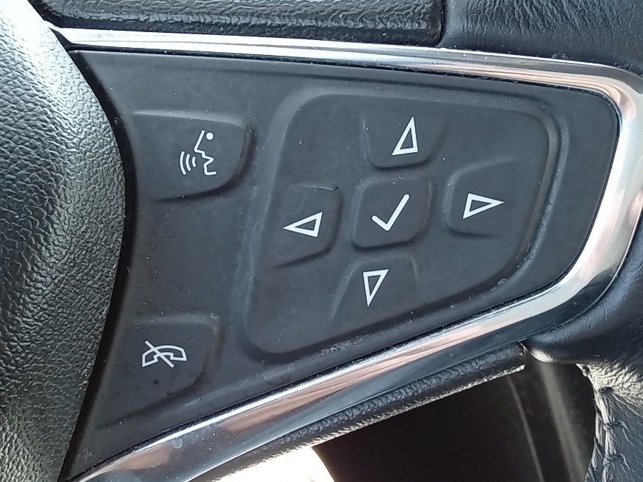 2019 Chevrolet Equinox AWD 4dr LT w/1LT, available for sale in Irvington, New Jersey | NJ Used Cars Center. Irvington, New Jersey 2019 Chevrolet Equinox AWD 4dr LT w/1LT, available for sale in Irvington, New Jersey | NJ Used Cars Center. Irvington, New Jersey