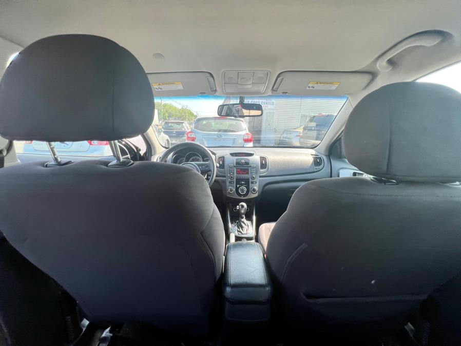 2013 Kia Forte 4dr Sdn Auto EX, available for sale in Wallingford, Connecticut | Wallingford Auto Center LLC. Wallingford, Connecticut 2013 Kia Forte 4dr Sdn Auto EX, available for sale in Wallingford, Connecticut | Wallingford Auto Center LLC. Wallingford, Connecticut