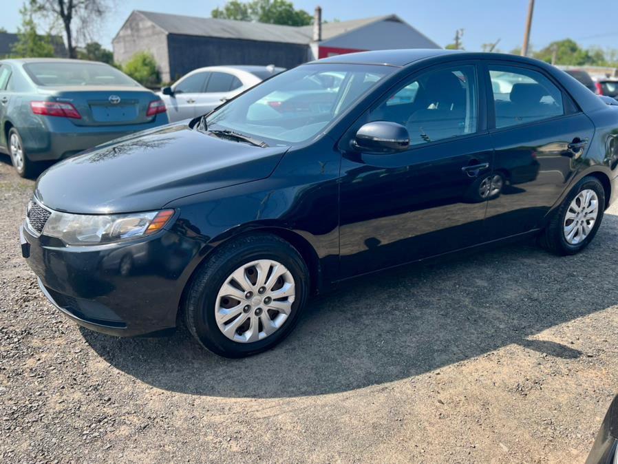2013 Kia Forte 4dr Sdn Auto EX, available for sale in Wallingford, Connecticut | Wallingford Auto Center LLC. Wallingford, Connecticut 2013 Kia Forte 4dr Sdn Auto EX, available for sale in Wallingford, Connecticut | Wallingford Auto Center LLC. Wallingford, Connecticut