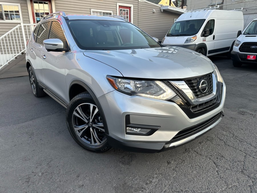 2018 Nissan Rogue AWD SL, available for sale in Paterson, New Jersey | DZ Automall. Paterson, New Jersey 2018 Nissan Rogue AWD SL, available for sale in Paterson, New Jersey | DZ Automall. Paterson, New Jersey