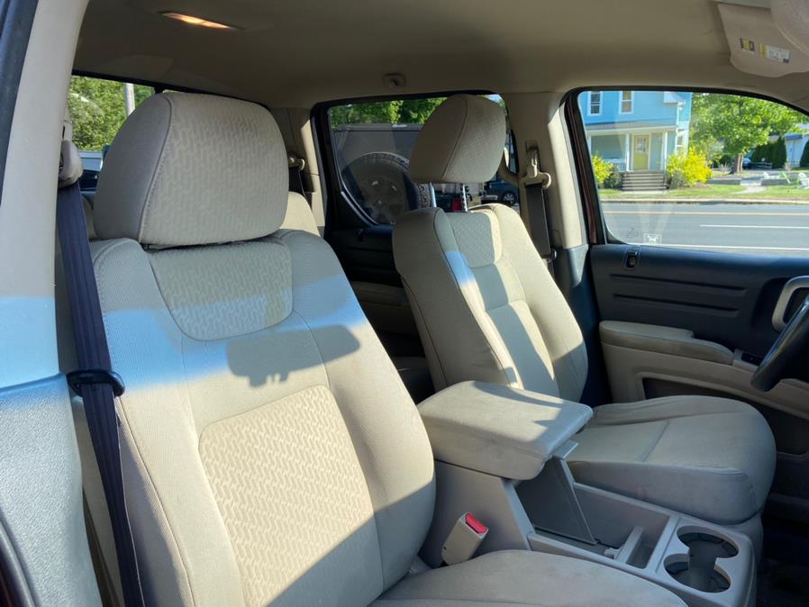 2011 Honda Ridgeline 4WD Crew Cab RTS, available for sale in Canton, Connecticut | Lava Motors 2 Inc. Canton, Connecticut 2011 Honda Ridgeline 4WD Crew Cab RTS, available for sale in Canton, Connecticut | Lava Motors 2 Inc. Canton, Connecticut