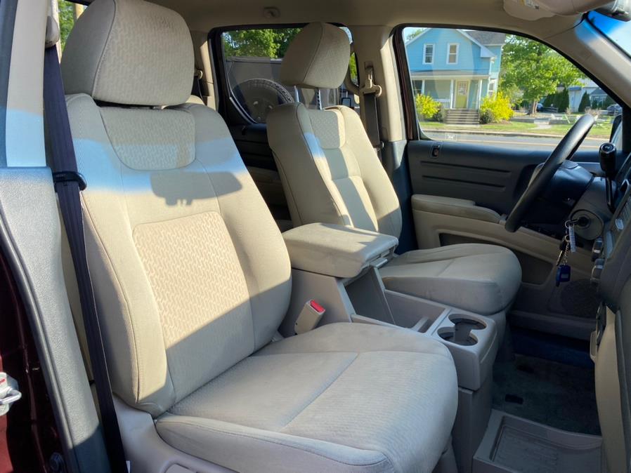 2011 Honda Ridgeline 4WD Crew Cab RTS, available for sale in Canton, Connecticut | Lava Motors 2 Inc. Canton, Connecticut 2011 Honda Ridgeline 4WD Crew Cab RTS, available for sale in Canton, Connecticut | Lava Motors 2 Inc. Canton, Connecticut