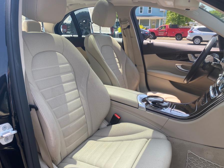 2016 Mercedes-Benz C-Class 4dr Sdn C300 Luxury 4MATIC, available for sale in Canton, Connecticut | Lava Motors 2 Inc. Canton, Connecticut 2016 Mercedes-Benz C-Class 4dr Sdn C300 Luxury 4MATIC, available for sale in Canton, Connecticut | Lava Motors 2 Inc. Canton, Connecticut