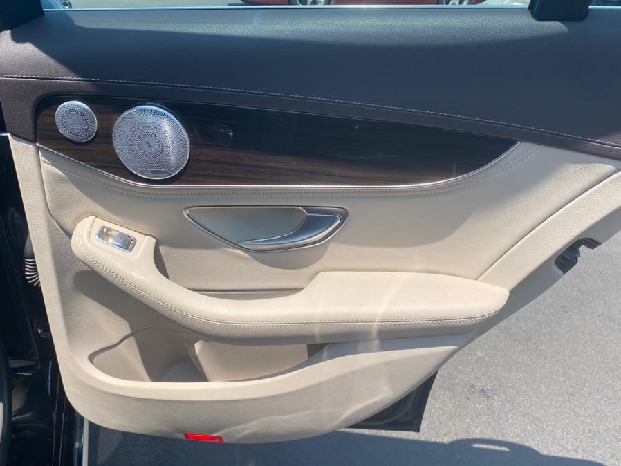 2016 Mercedes-Benz C-Class 4dr Sdn C300 Luxury 4MATIC, available for sale in Canton, Connecticut | Lava Motors 2 Inc. Canton, Connecticut 2016 Mercedes-Benz C-Class 4dr Sdn C300 Luxury 4MATIC, available for sale in Canton, Connecticut | Lava Motors 2 Inc. Canton, Connecticut