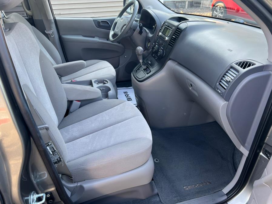 2012 Kia Sedona 4dr Wgn LX, available for sale in Berlin, Connecticut | Main Auto of Berlin. Berlin, Connecticut 2012 Kia Sedona 4dr Wgn LX, available for sale in Berlin, Connecticut | Main Auto of Berlin. Berlin, Connecticut