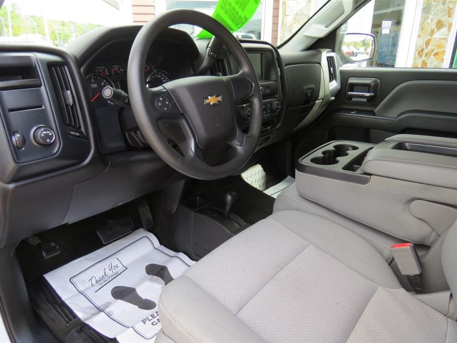 2016 Chevrolet Silverado 1500 Custom 4x4 4dr Double Cab 6.5 ft. SB, available for sale in Auburn, Maine | Lake City Exports Inc. Auburn, Maine 2016 Chevrolet Silverado 1500 Custom 4x4 4dr Double Cab 6.5 ft. SB, available for sale in Auburn, Maine | Lake City Exports Inc. Auburn, Maine