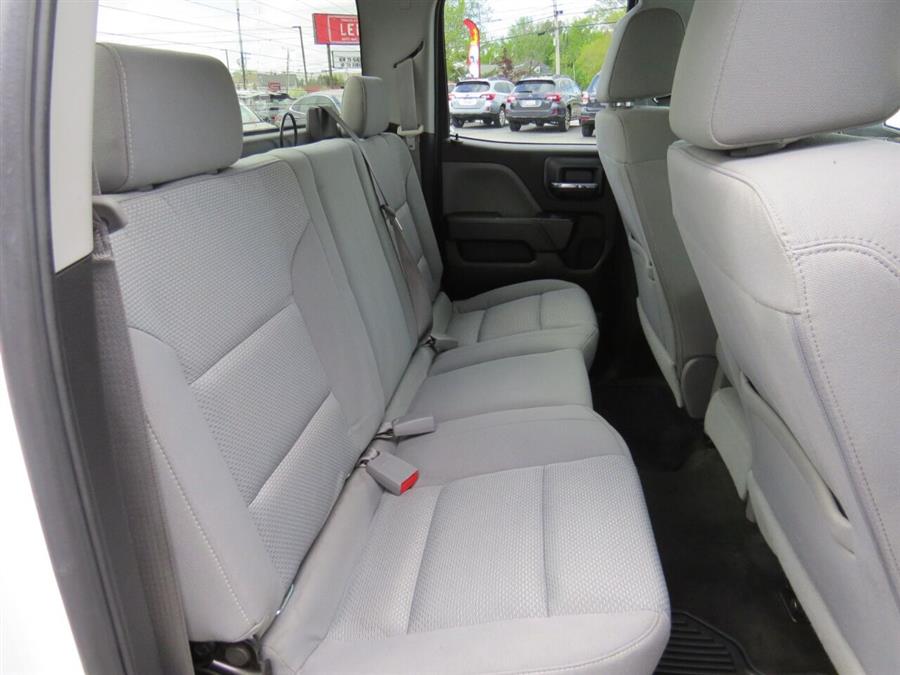 2016 Chevrolet Silverado 1500 Custom 4x4 4dr Double Cab 6.5 ft. SB, available for sale in Auburn, Maine | Lake City Exports Inc. Auburn, Maine 2016 Chevrolet Silverado 1500 Custom 4x4 4dr Double Cab 6.5 ft. SB, available for sale in Auburn, Maine | Lake City Exports Inc. Auburn, Maine