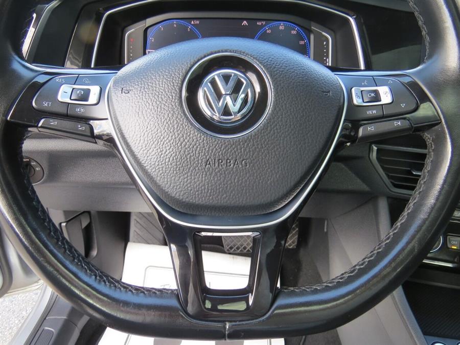 2019 Volkswagen Jetta SEL 4dr Sedan, available for sale in Auburn, Maine | Lake City Exports Inc. Auburn, Maine 2019 Volkswagen Jetta SEL 4dr Sedan, available for sale in Auburn, Maine | Lake City Exports Inc. Auburn, Maine