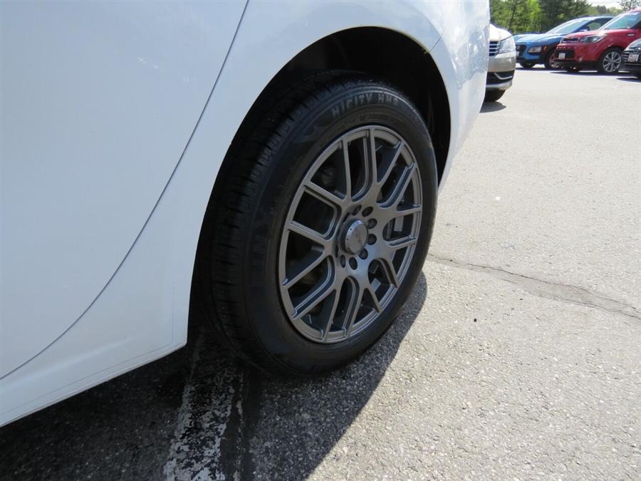 2016 Dodge Dart SXT 4dr Sedan, available for sale in Auburn, Maine | Lake City Exports Inc. Auburn, Maine 2016 Dodge Dart SXT 4dr Sedan, available for sale in Auburn, Maine | Lake City Exports Inc. Auburn, Maine
