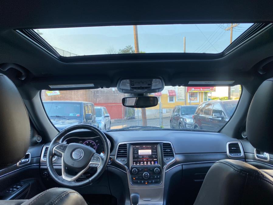 2017 Jeep Grand Cherokee Limited 4x4, available for sale in Paterson, New Jersey | Champion of Paterson. Paterson, New Jersey 2017 Jeep Grand Cherokee Limited 4x4, available for sale in Paterson, New Jersey | Champion of Paterson. Paterson, New Jersey