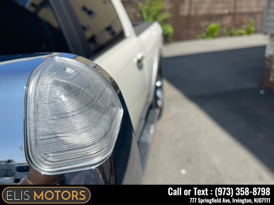 2017 Ram 1500 Laramie 4x4 Crew Cab 6''4" Box, available for sale in Irvington, New Jersey | Elis Motors Corp. Irvington, New Jersey 2017 Ram 1500 Laramie 4x4 Crew Cab 6''4" Box, available for sale in Irvington, New Jersey | Elis Motors Corp. Irvington, New Jersey
