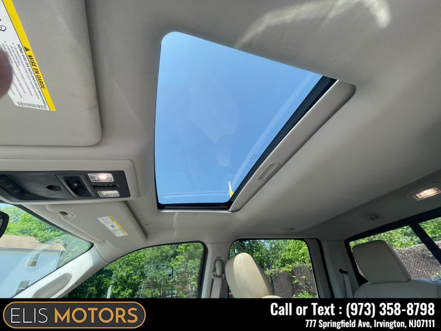 2017 Ram 1500 Laramie 4x4 Crew Cab 6''4" Box, available for sale in Irvington, New Jersey | Elis Motors Corp. Irvington, New Jersey 2017 Ram 1500 Laramie 4x4 Crew Cab 6''4" Box, available for sale in Irvington, New Jersey | Elis Motors Corp. Irvington, New Jersey