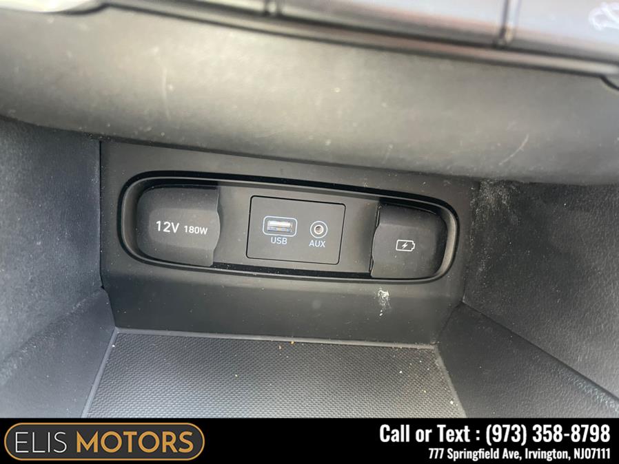 2019 Hyundai Santa Fe SE 2.4L Auto AWD, available for sale in Irvington, New Jersey | Elis Motors Corp. Irvington, New Jersey 2019 Hyundai Santa Fe SE 2.4L Auto AWD, available for sale in Irvington, New Jersey | Elis Motors Corp. Irvington, New Jersey
