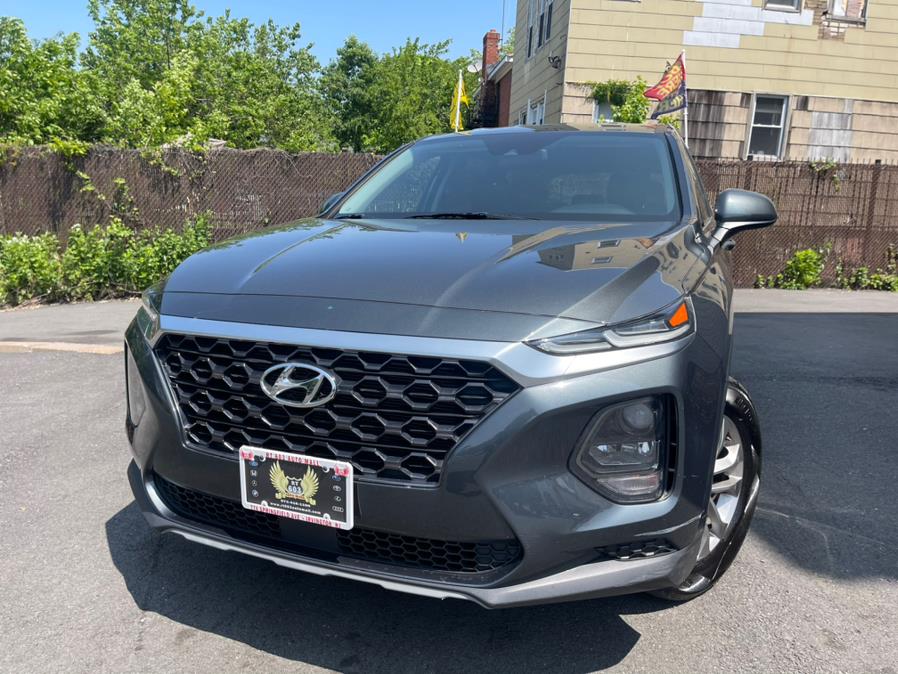 2019 Hyundai Santa Fe SE 2.4L Auto AWD, available for sale in Irvington, New Jersey | Elis Motors Corp. Irvington, New Jersey