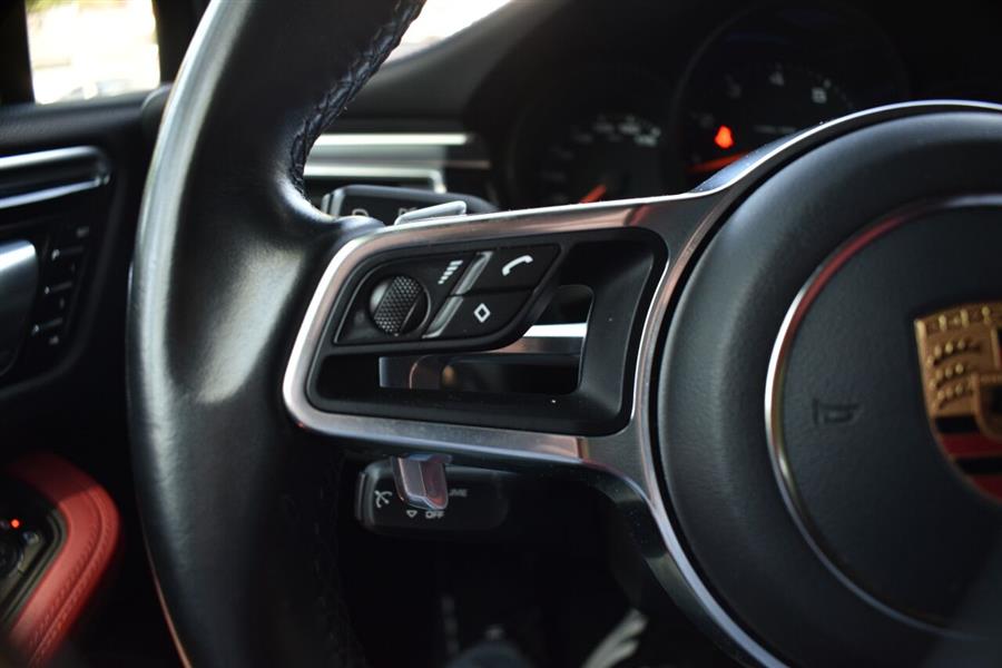 2018 Porsche Macan Base AWD 4dr SUV, available for sale in Great Neck, New York | Camy Cars. Great Neck, New York 2018 Porsche Macan Base AWD 4dr SUV, available for sale in Great Neck, New York | Camy Cars. Great Neck, New York
